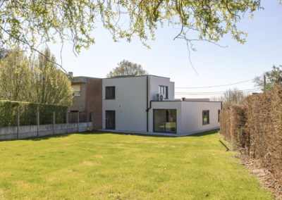 Ruime, hedendaagse woning met 3 slaapkamers te Koolskamp: